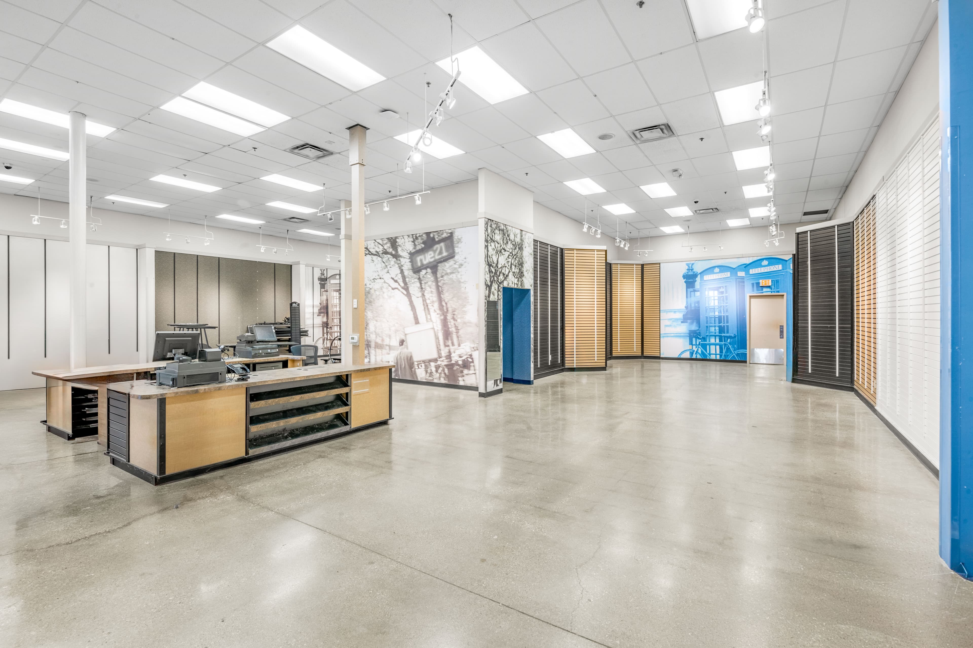 London Shopping Center — 3 Units Available for Lease — London, Kentucky
