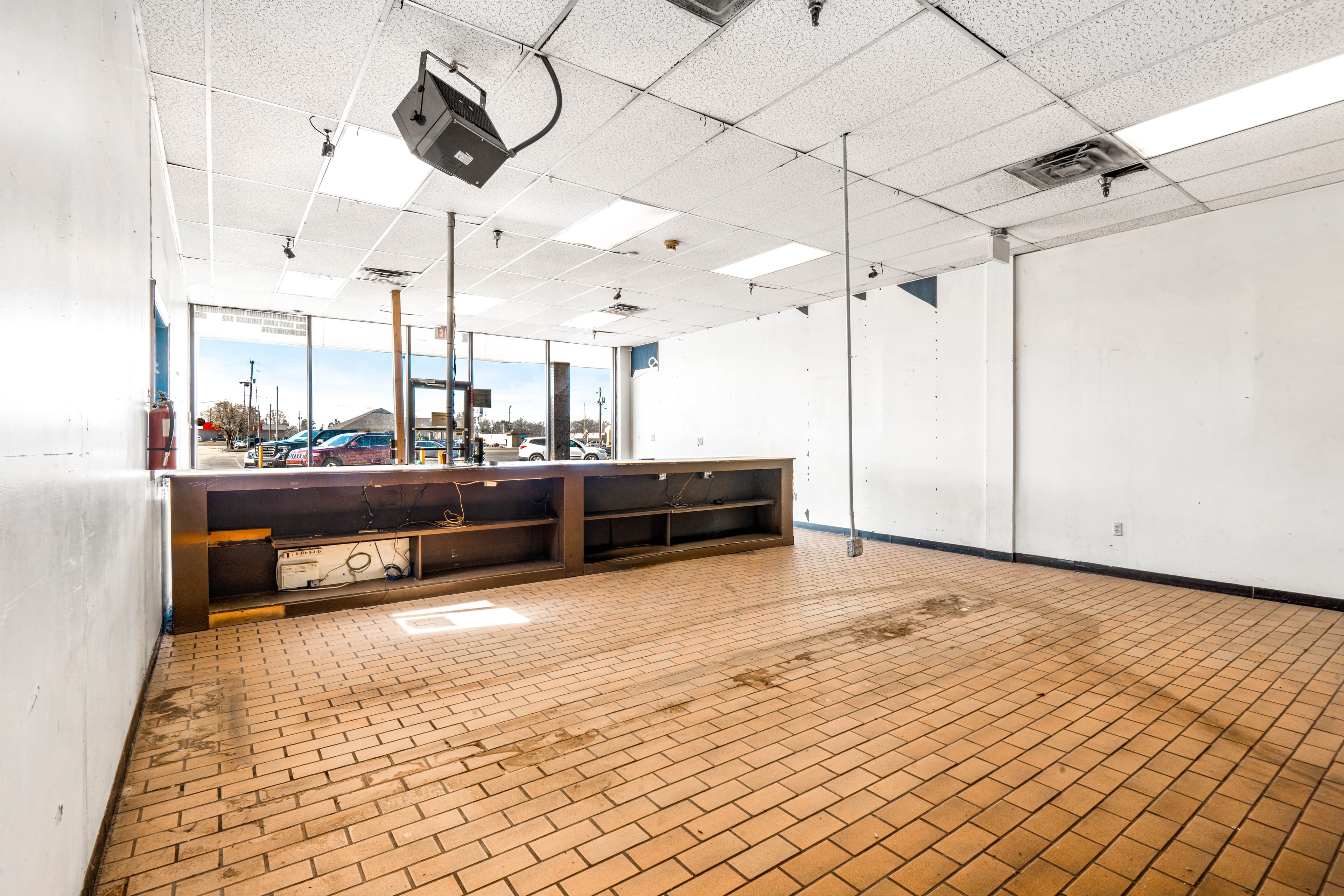 Property at 196 London Shopping Center, London, KY — photo 1 of 11